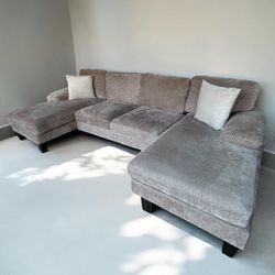 Modern Gray Sectional | Open box 