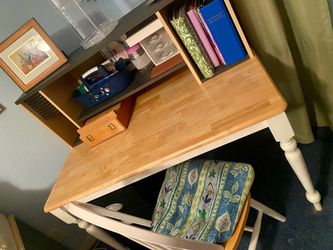 Desk with hutch