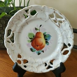 Vtg- Decorative Plate with Pear Design - 8" Diameter