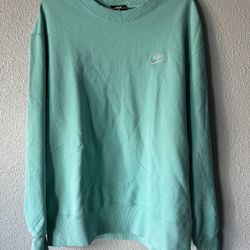 Nike teal long sleeve (PRICE NOT FIRM)