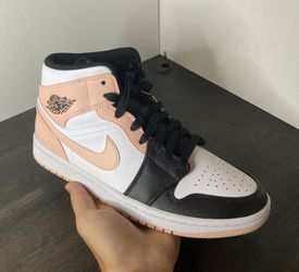 Size 8.5 - Jordan 1 Mid ‘Crimson Tint’