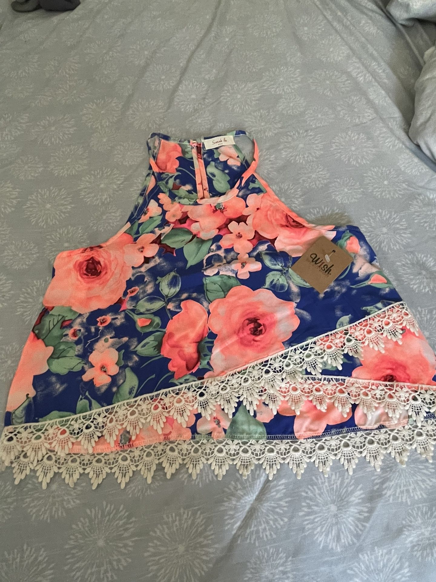 Tank Top Size Small NWT