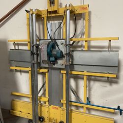 Varsity Series Vertical Panel Saw with Makita Saw Motor .