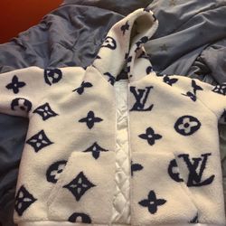 louis vuitton monogram mink hood