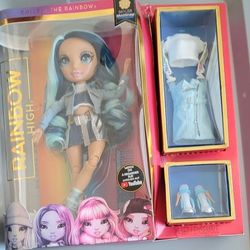 Rainbow  Doll WITH Extra Outfit