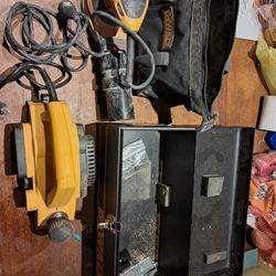 Dewalt hand sander & Belt Sander