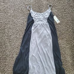 Maternity Clothes - Medium 
