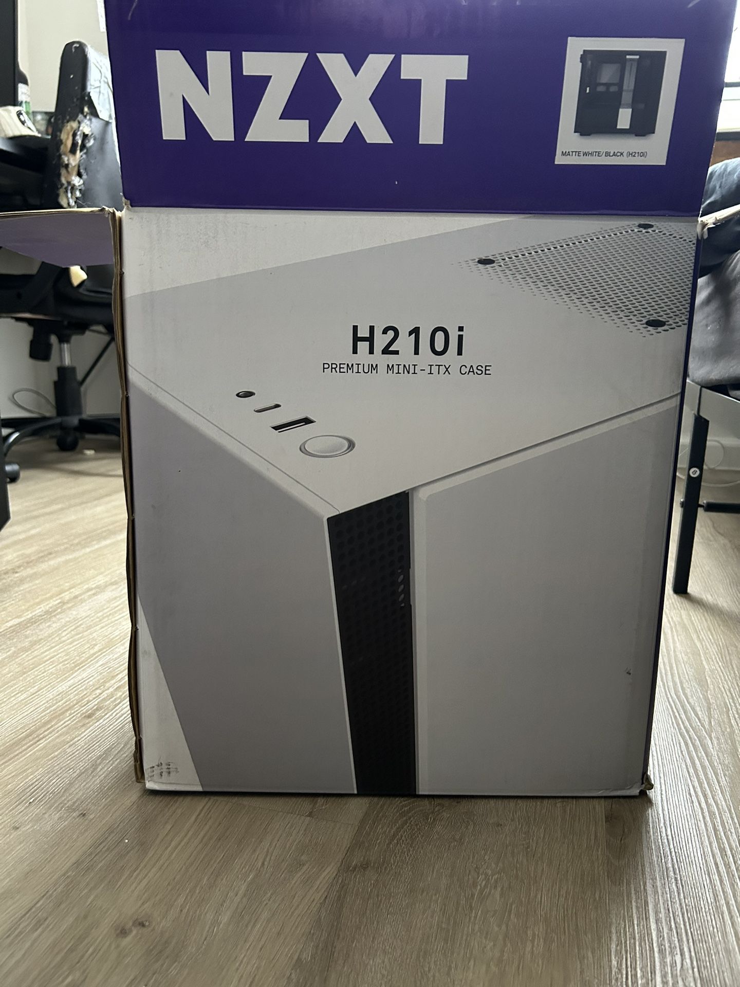 H210I premium Mini-ITX case 