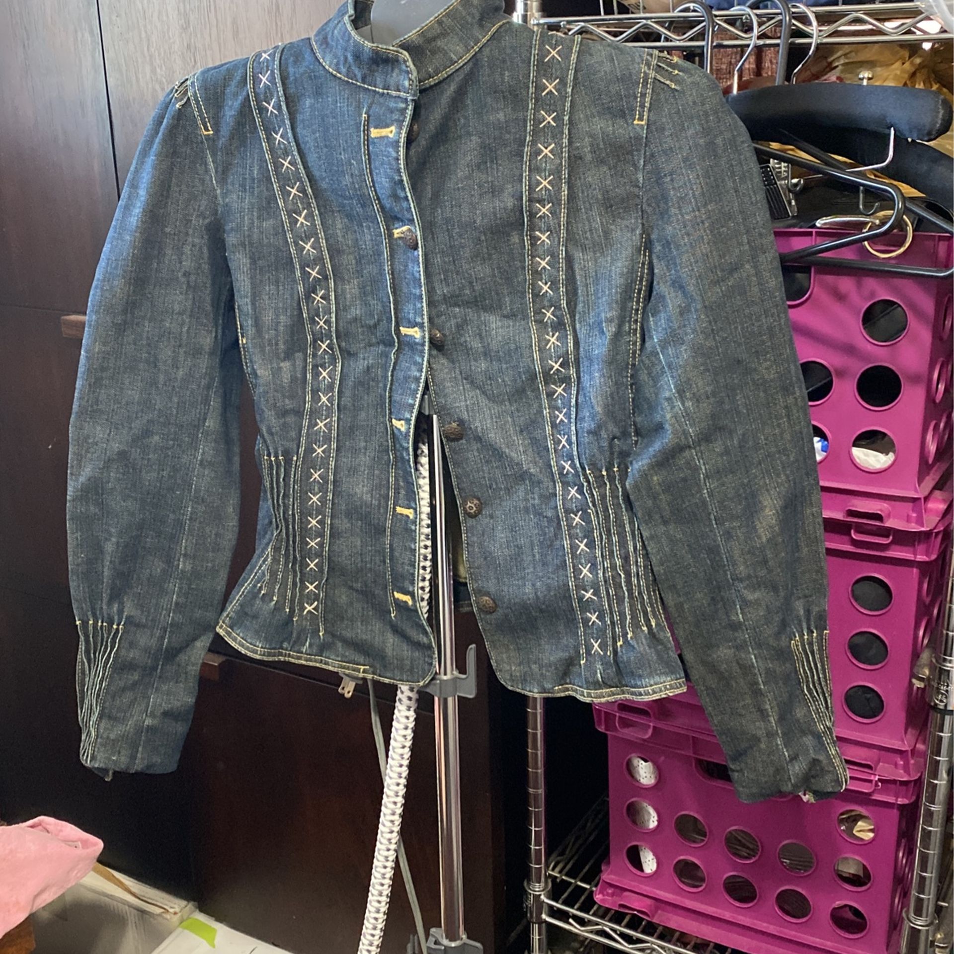 Blue Jean jacket large