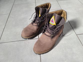 Timberland Mens Roll Top Boots (Size 10)