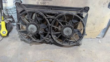 GMT800 electric fans 99-06 silverado sierra tahoe yukon suburban