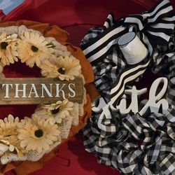 Two Wreaths With Cover