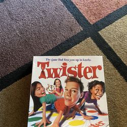 Twister Game Complete 