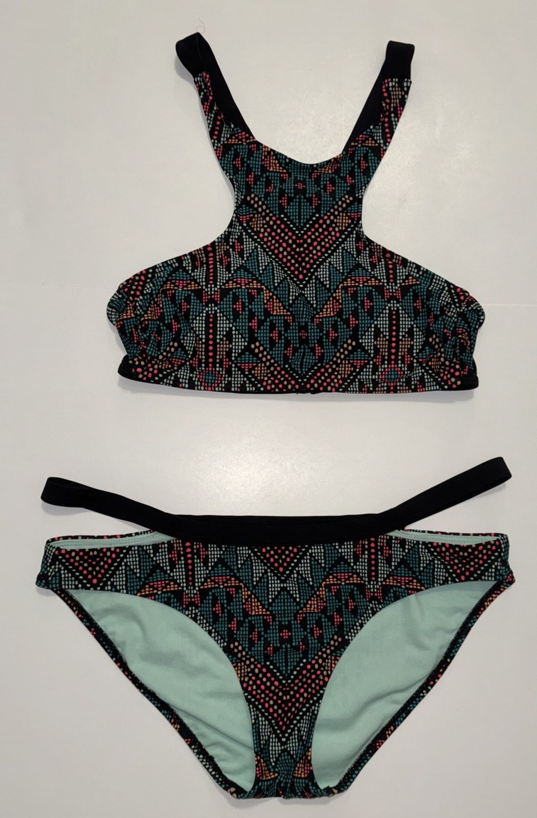 Women’s Bathing Suit 2piece Size Large