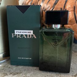 Prada Paradigme Eau de Parfum
