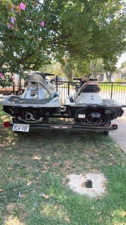 Jet ski