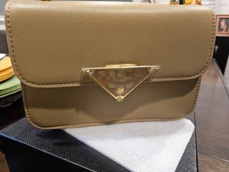 New purse with box