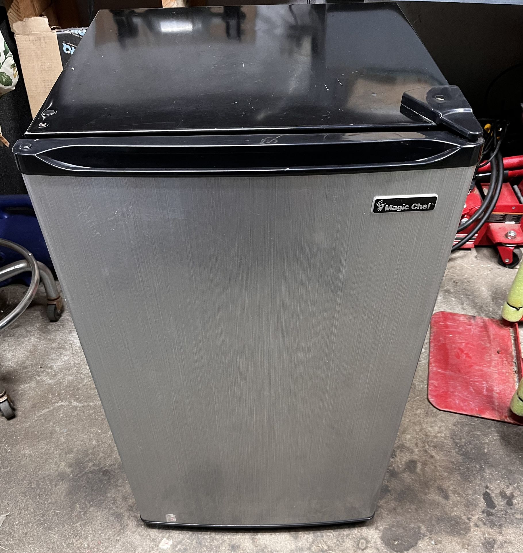 Magic Chef Mini Fridge Model#HMBR350SE1