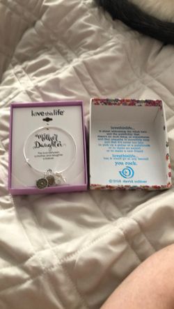 Mother and daughter bracelet new never used