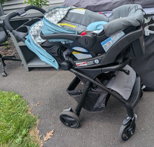 Graco Stroller Car seat Combo