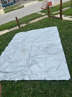Large Silver Tarp -93”-115” -NEW