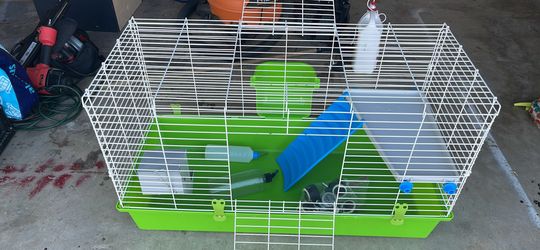 Small Pet Crate + Accessories + 3 Bags Of Bedding
