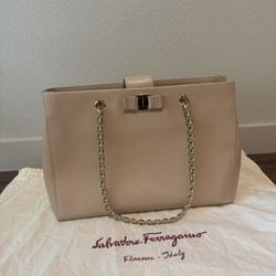 Ferragamo Shoulder Bag