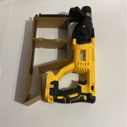 Dewalt 1” SDS Plus Brushless Hammer !!!!! Pick Up Only !!!!! Tool Only !!!!