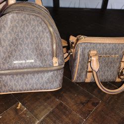 MICHAEL KORS Backpack Set 