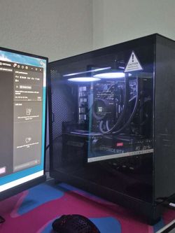 Custom Gaming PC with GeForce RTX GPU