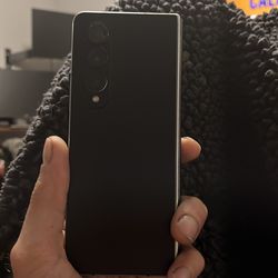 Unlocked galaxy fold 4