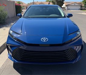 2025 Toyota Camry Hybrid