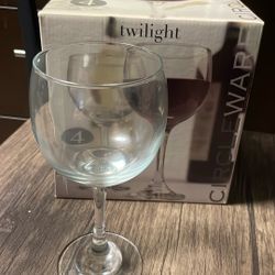 This is a set of Circleware Twilight red wine glasses. 