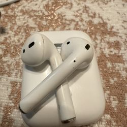 APPLE AIRPODS