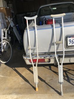 Crutches 