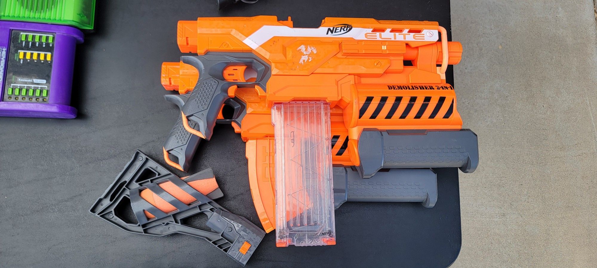 2 Nerf Guns