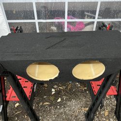 Nissan 370z 10” Subwoofer Box 
