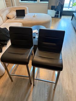 (4) Zuri Counter Stool