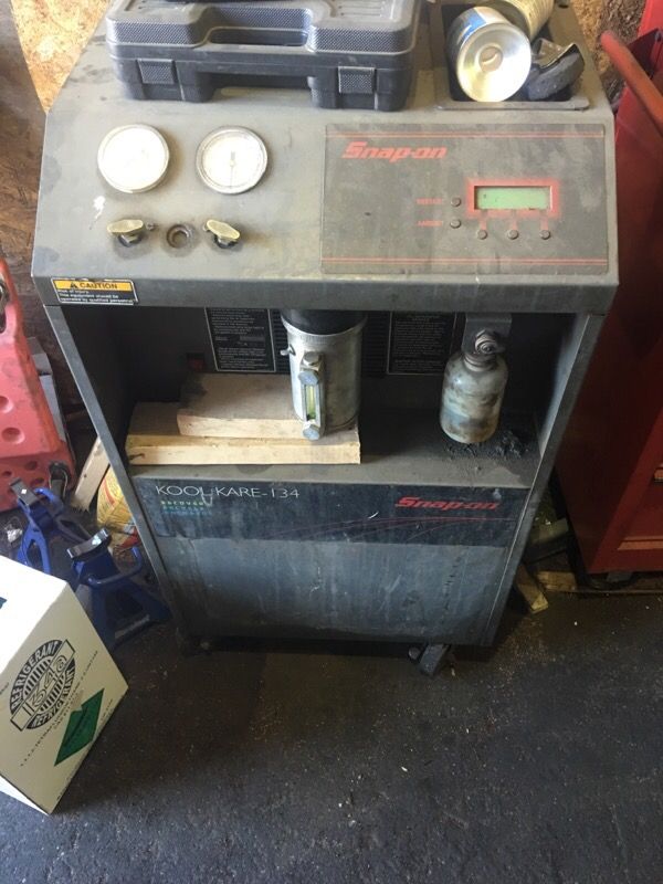Snap-On Kool Kare-134 AC Machine