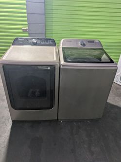 Samsung Top Load Matching Washer and Gas Dryer Set in Champagne