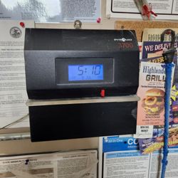 BARELY USED PYRAMID 3700 DIGITAL TIME CLOCK WITH TIME CARD HOLDER