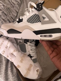 Jordan 4s 
