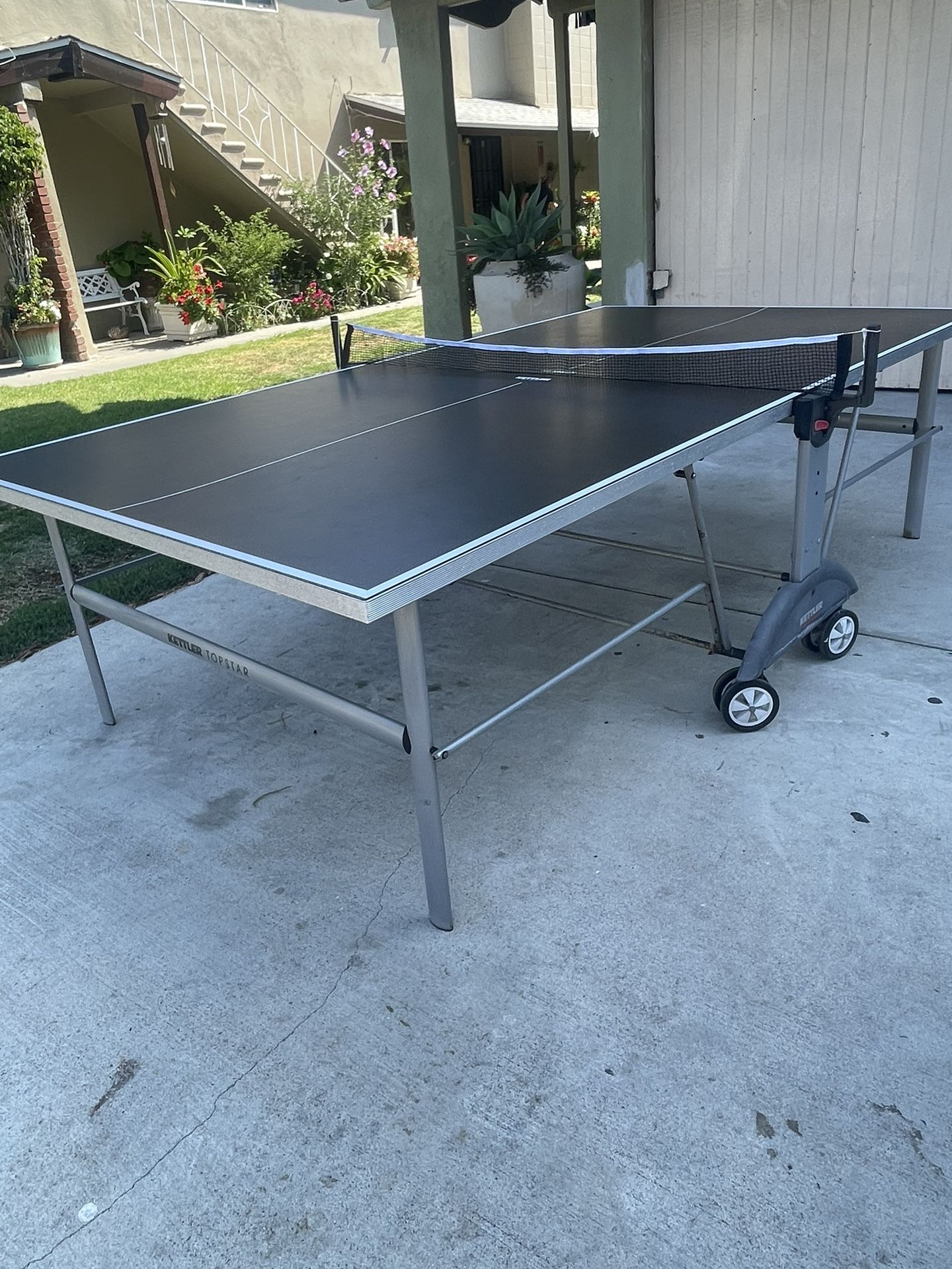 Kettler Ping Pong Table