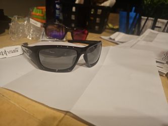 New Oakley Valve Sunglasses