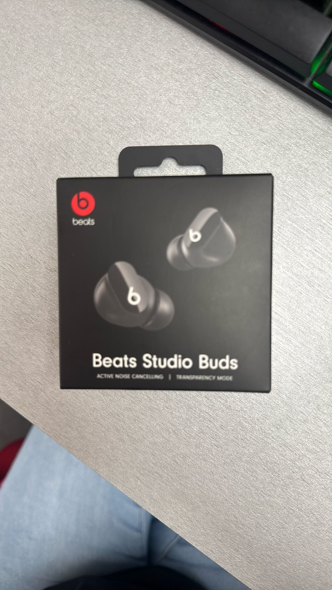 Beats Studio Buds