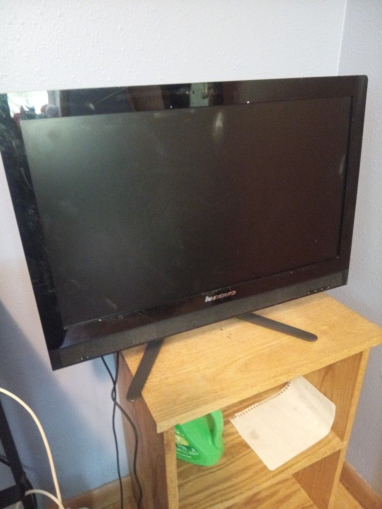 Lenovo All In One C460