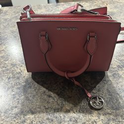 Michael Kors purse 