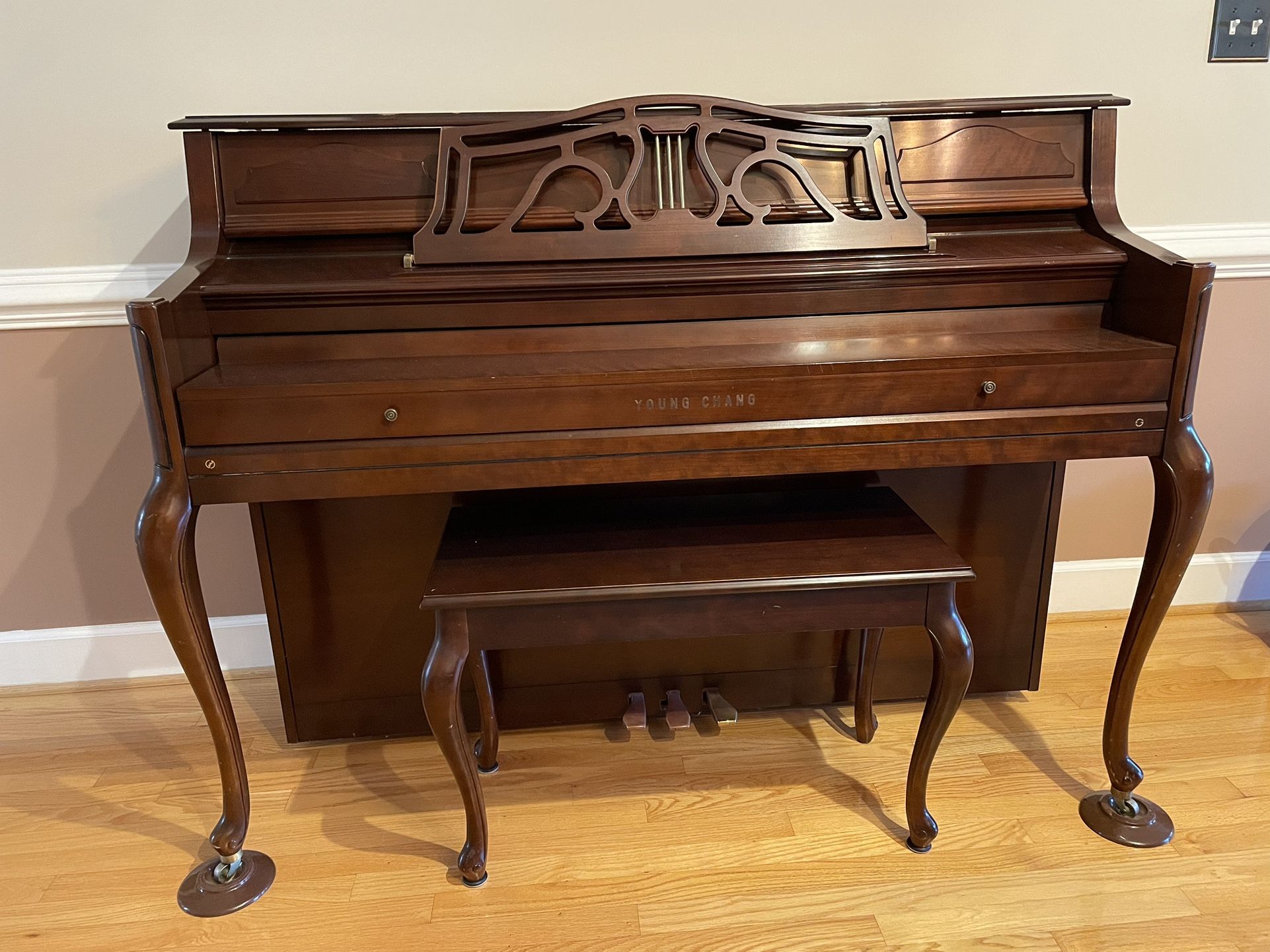 Young Chang Upright Piano