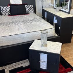 4pc Queen Bedroom Set $949