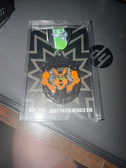 Rare Spurs fiesta medal 2023